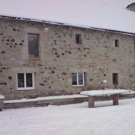 Apartmán Meuble De Tourisme La Jaulipiere Joursac Exteriér fotografie